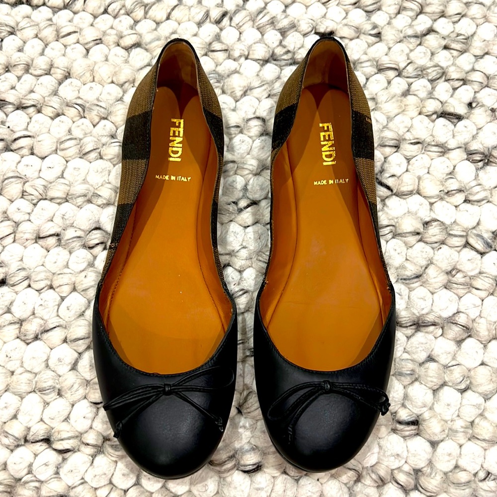 Fendi Pequin Black Ballet Flats Size 9 (IT 40)